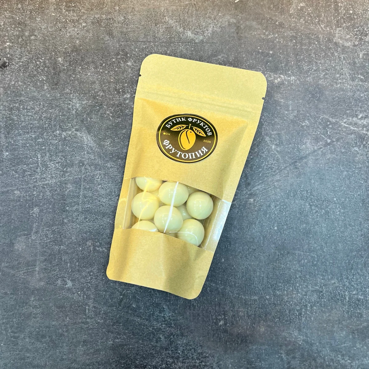 Фундук в белом шоколаде