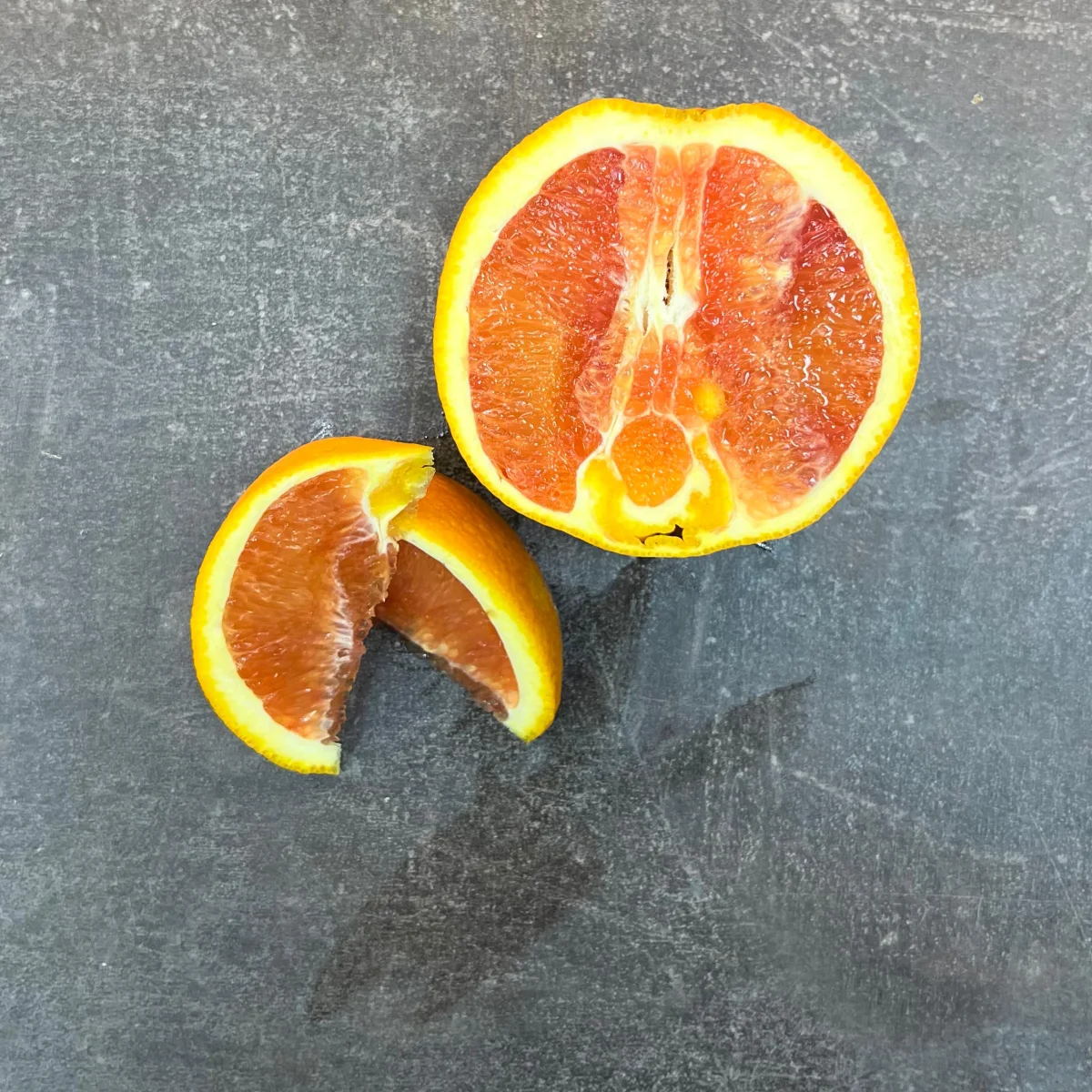 Апельсин красный